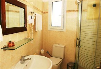 Apartment Holidays Ýpsos